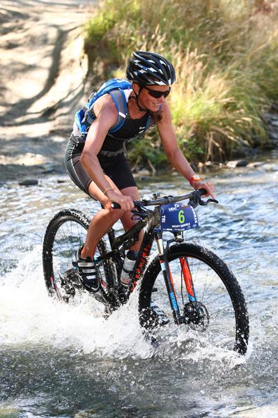 Wanaka athlete, Nicky Samuels is one of three world champions competing in the 2014 Lake Wanaka Half. 